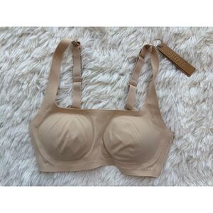 SKIMS | Naked Scoop Bra | Sand | XS